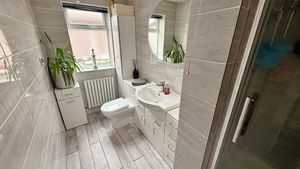 Photo 1- click for photo gallery